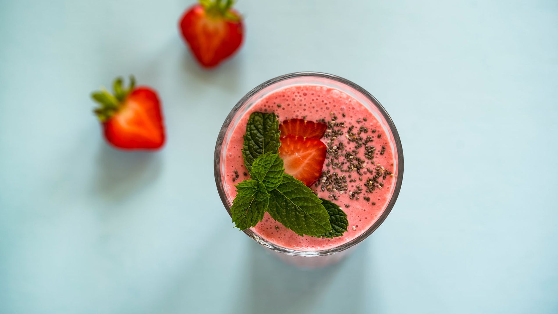 Strawberry Bliss: A Scrumptious Recipe for Refreshing Strawberry Smoothie - Salt